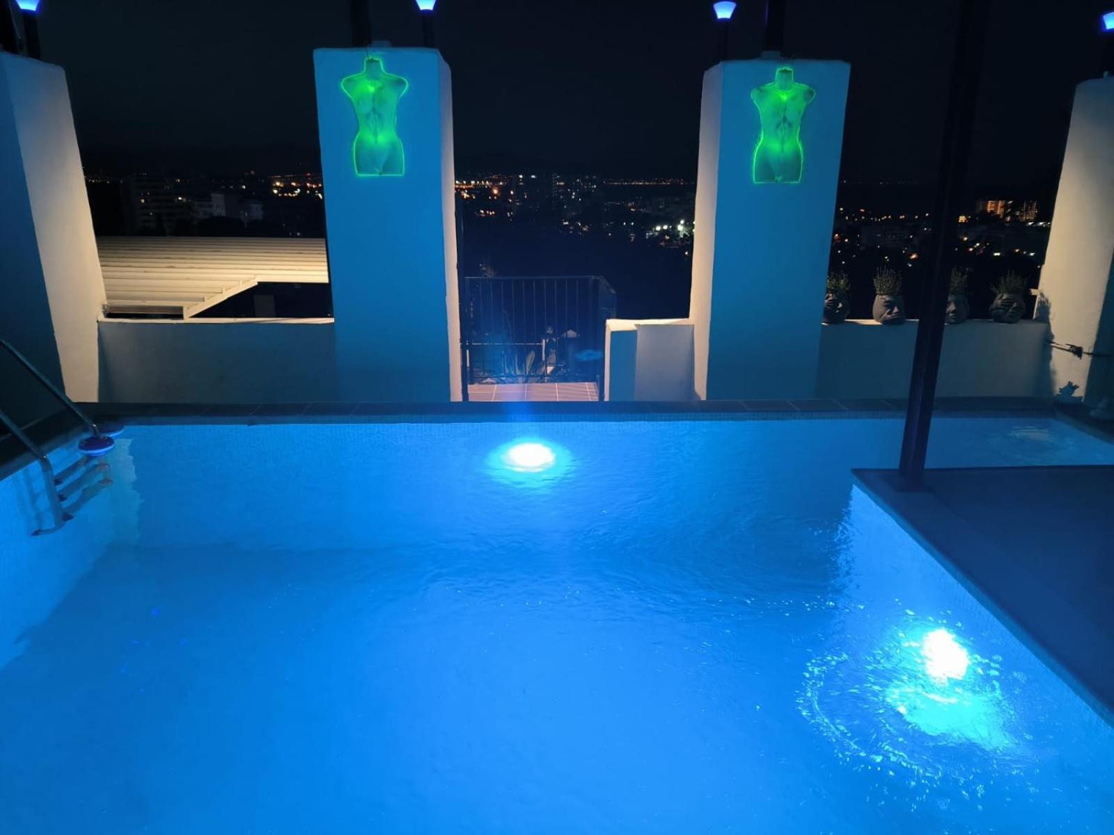 Pinar Suites Habitaciones Torremolinos Eksteriør bilde